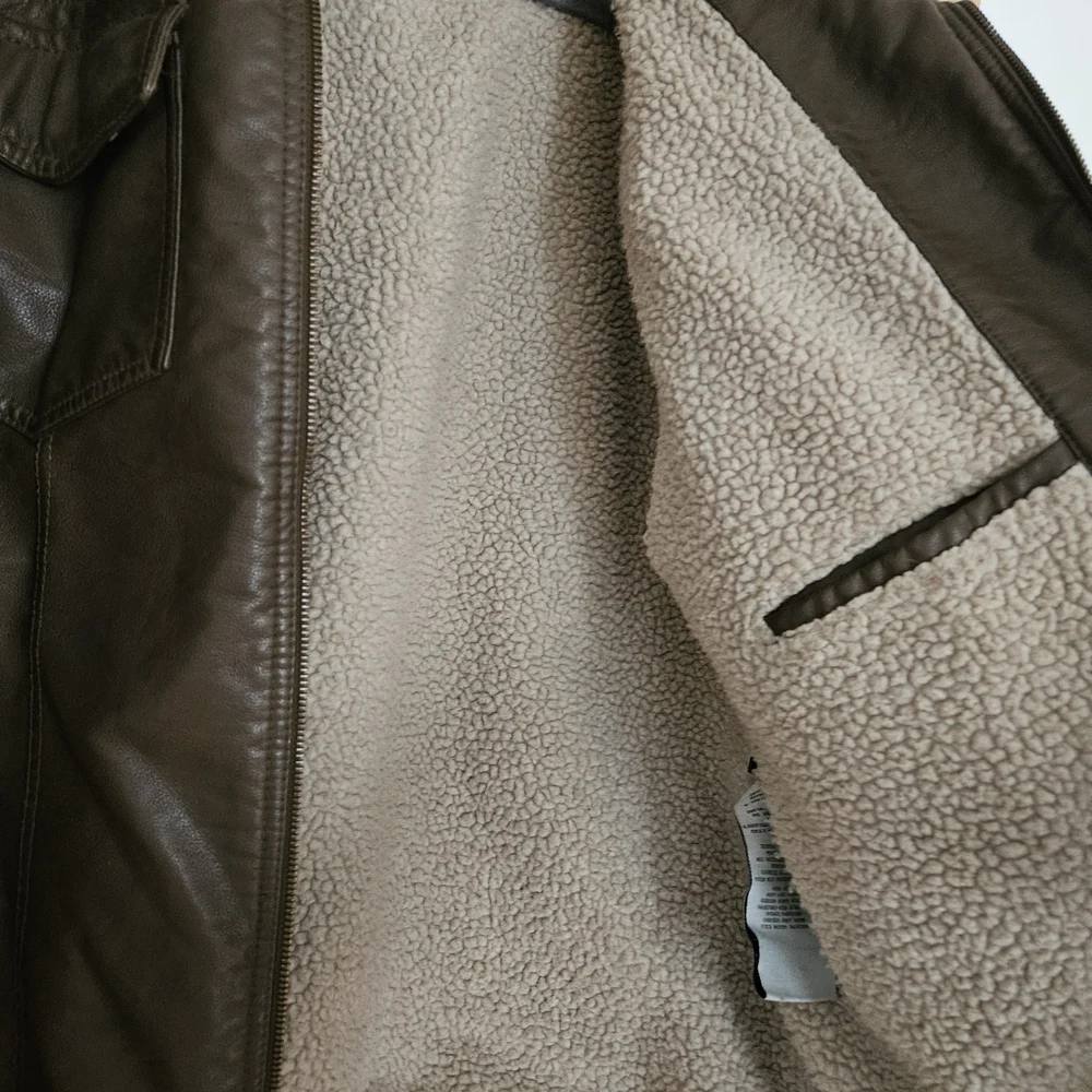 Levi's Men's Brown Faux-Leather Sherpa Lined Jacket - Picture 5 of 13